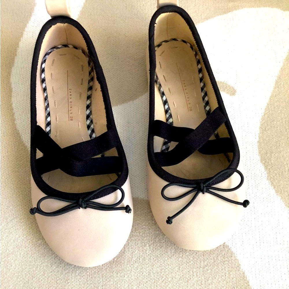 Zara Girls Flat GUC